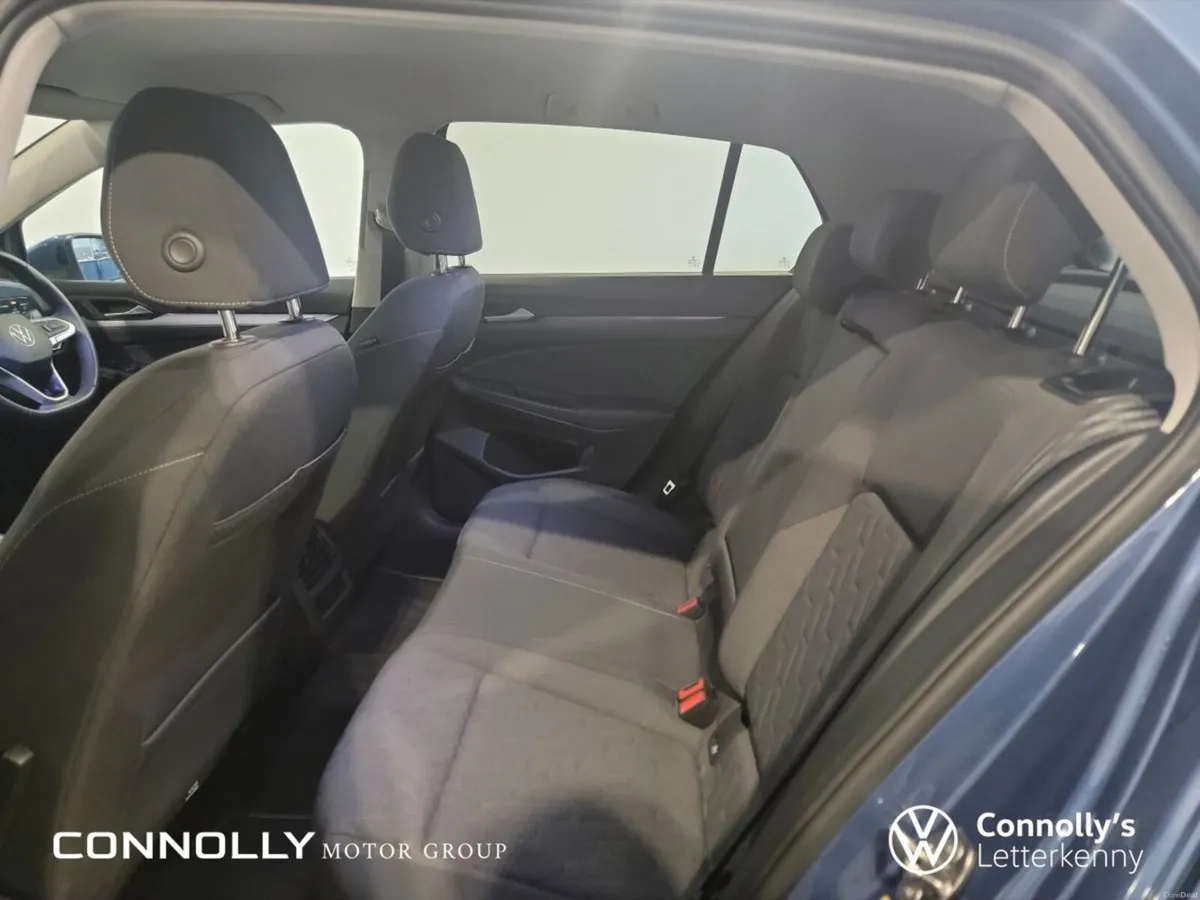 Volkswagen Golf EDITION 75 2.0 TDI 116HP - Image 6