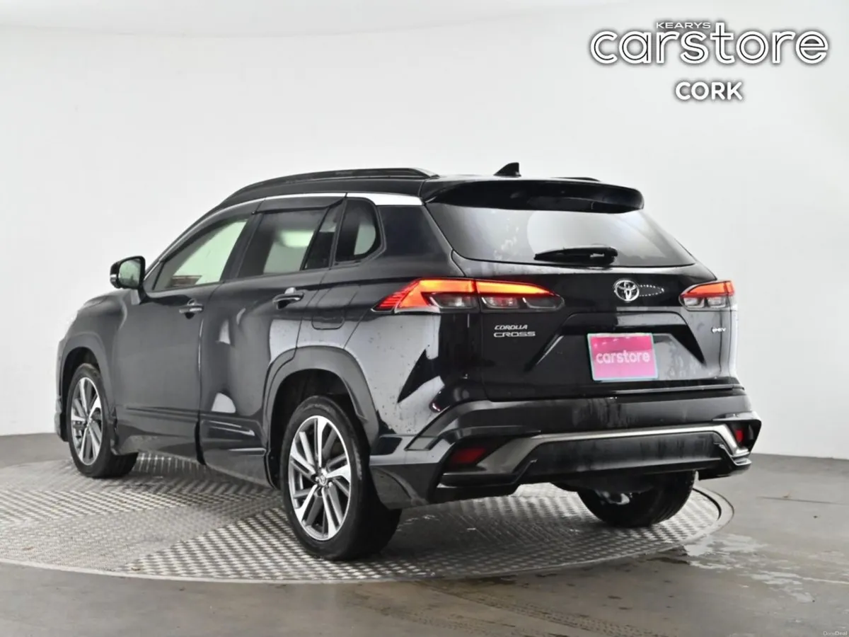 Toyota Corolla Cross HYBRID Z - Image 3