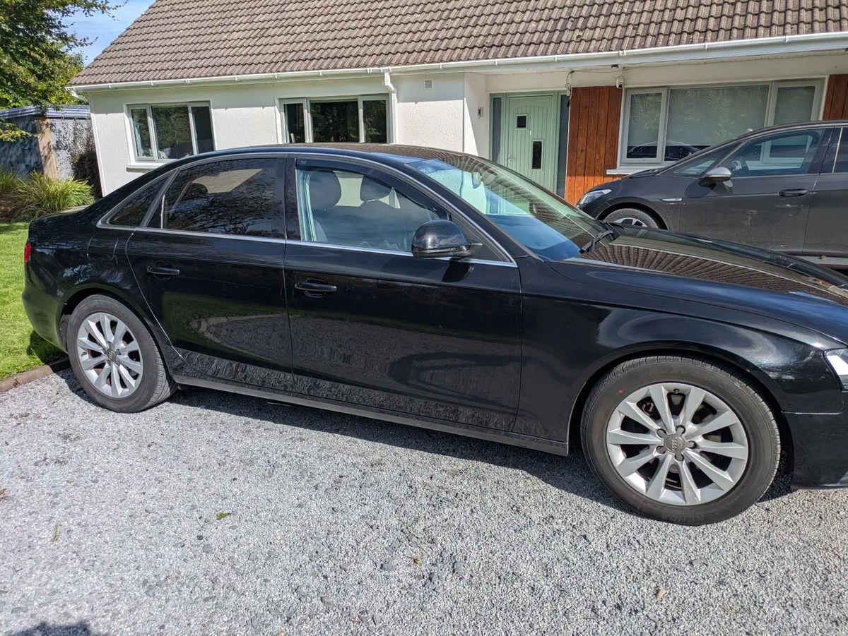 Audi A4 2013 1.9 TDI 136HP - Image 3