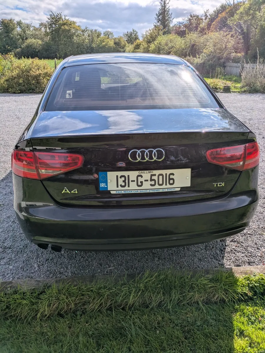 Audi A4 2013 1.9 TDI 136HP - Image 4