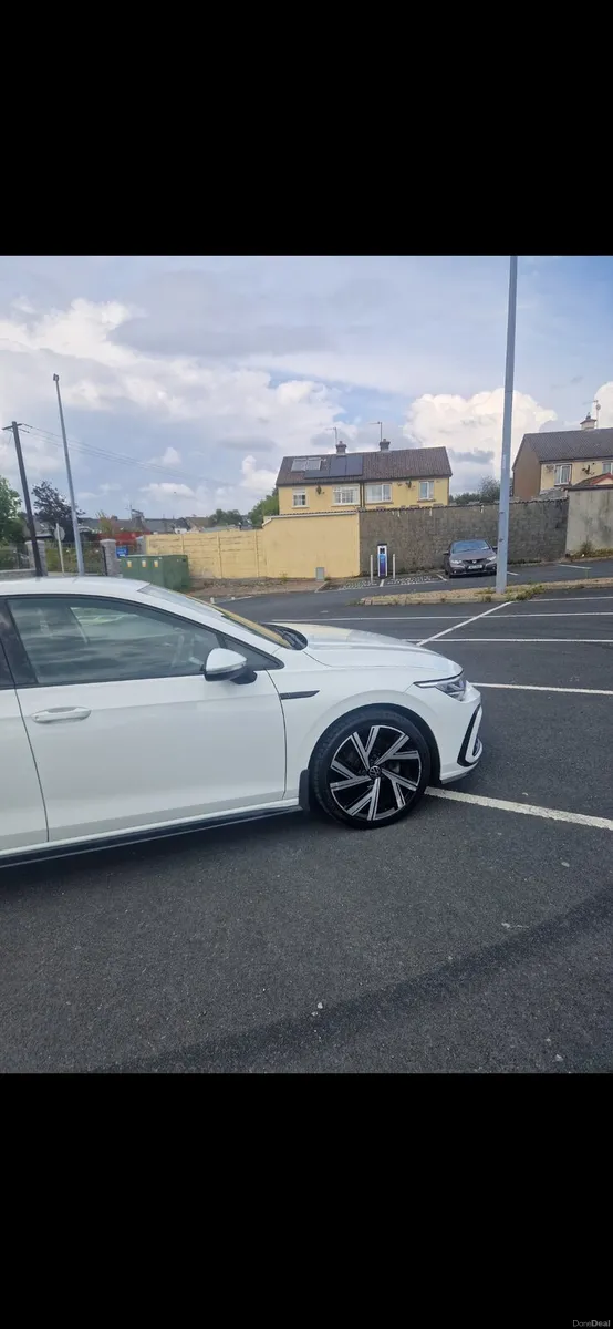 Volkswagon Golf R Line 212 - Image 3