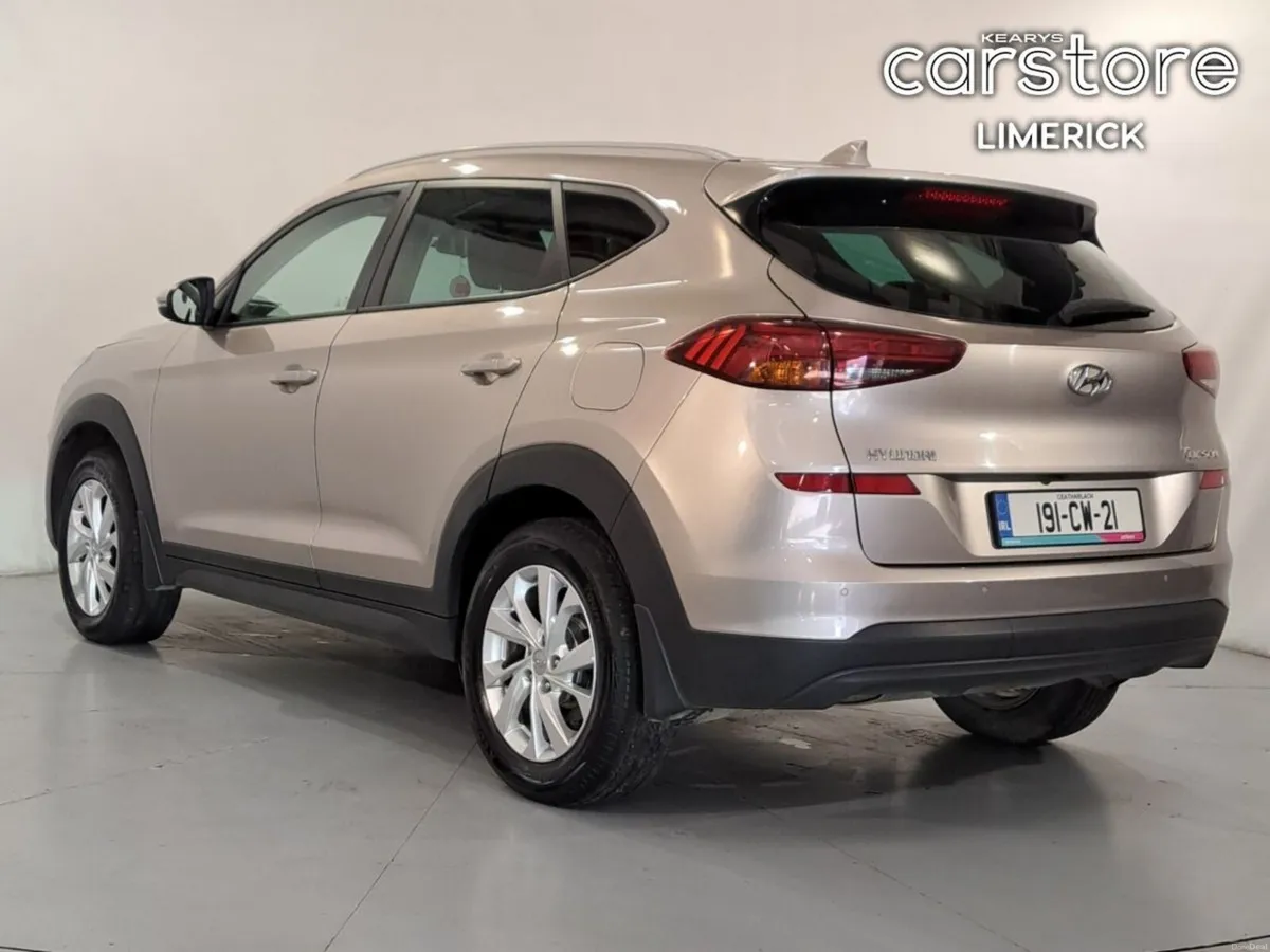 Hyundai Tucson 2WD Executive Petrol - Image 5