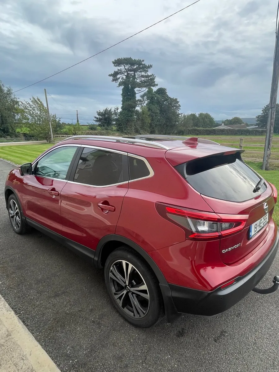 Nissan Qashqai 1.5 DCI SV Premium - Image 3