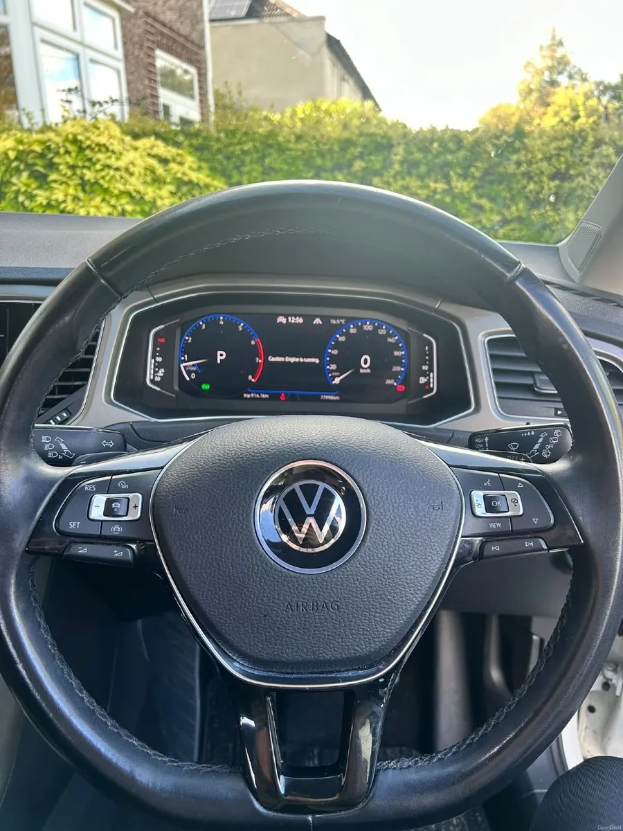 Volkswagen T-Roc 2021 - Image 5
