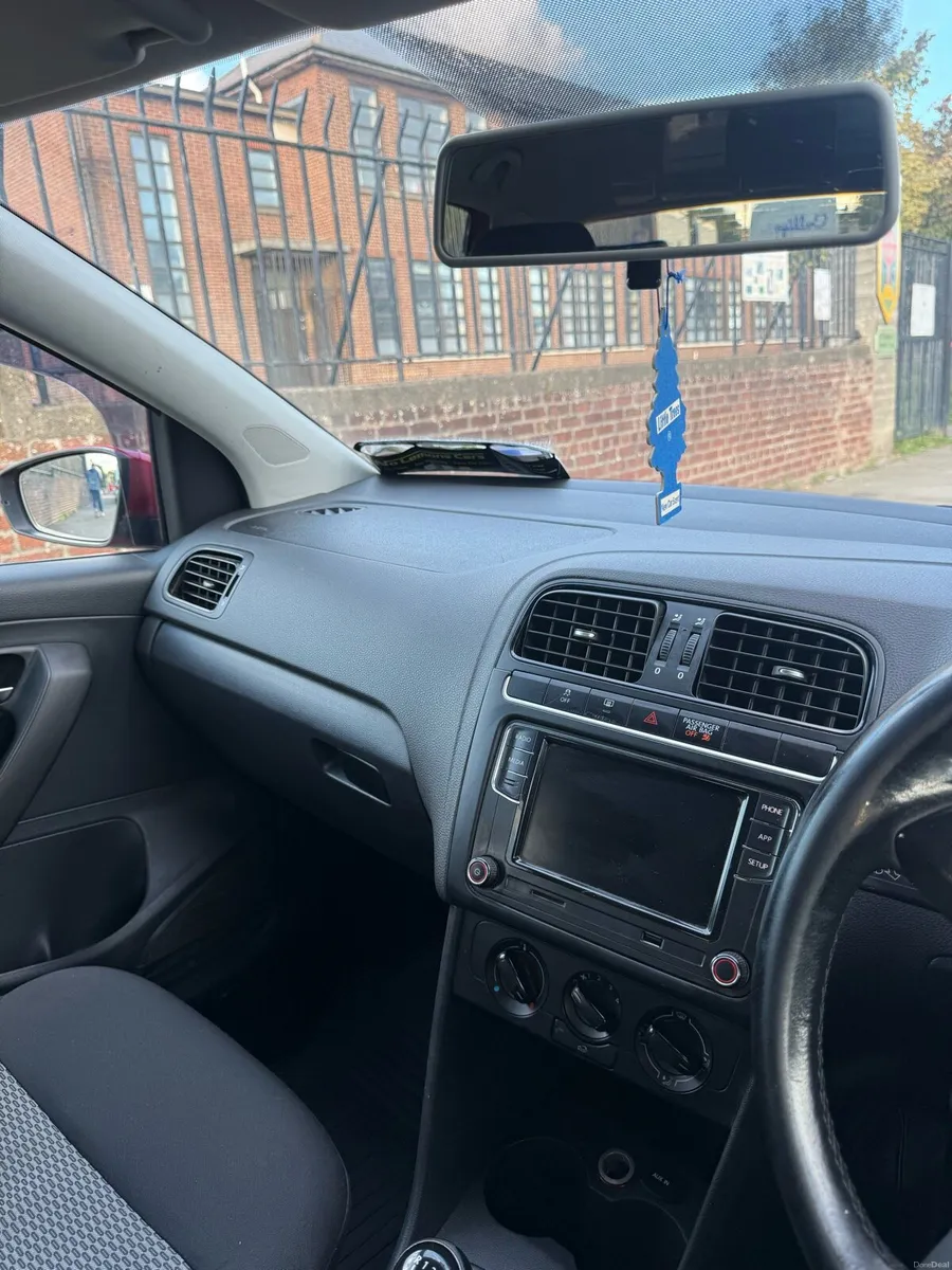 Volkswagen polo 1.2 diesel - Image 4