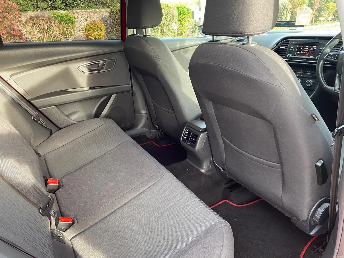 Seat Leon estate - Image 5