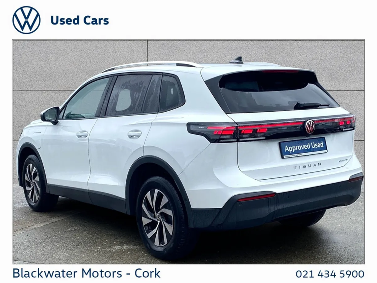 Volkswagen Tiguan 1.5 PHEV 204BHP AUTOMATIC EDITIO - Image 3