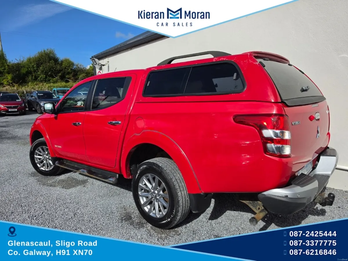 Mitsubishi L200 DID WARRIOR D/C 4DR AUTO 2.5 CR 4W - Image 4
