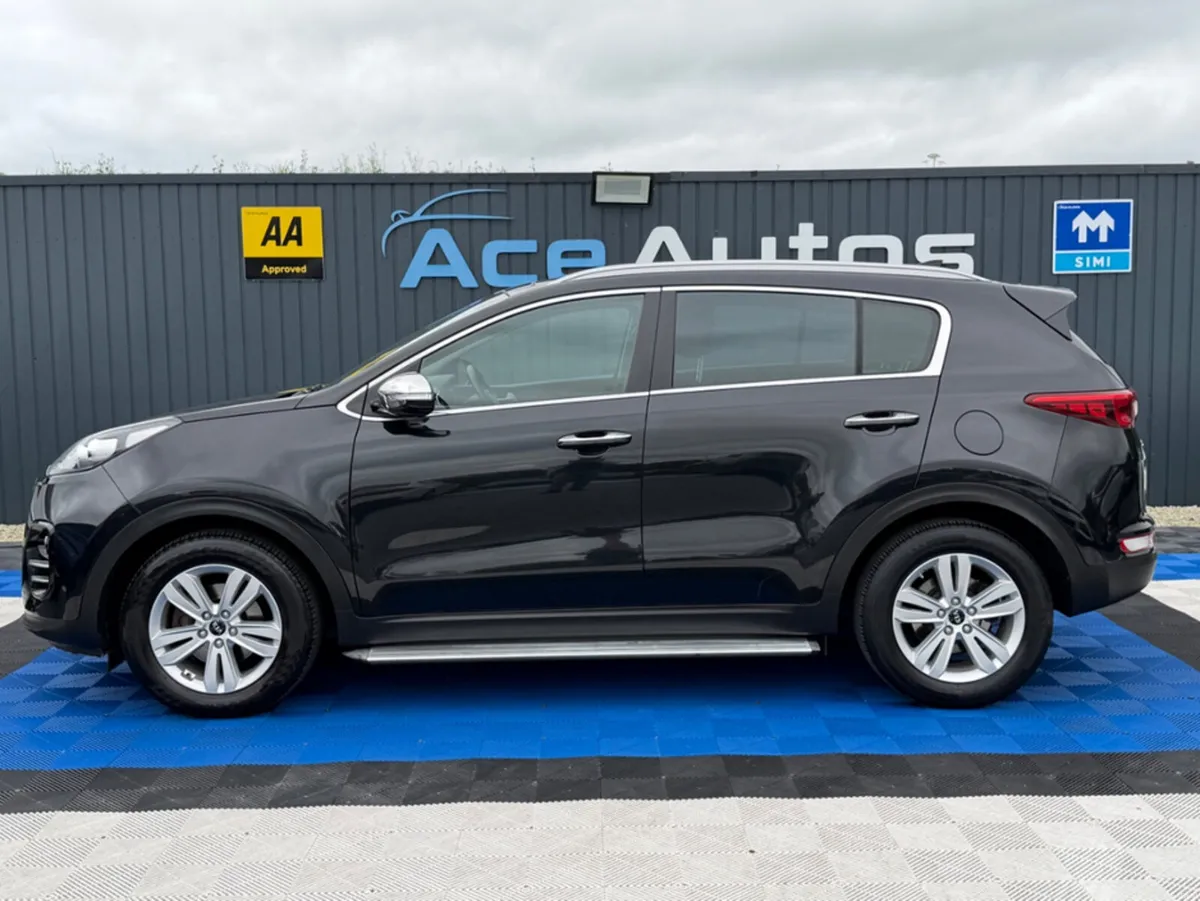 Kia Sportage EXS - 1.7L DIESEL - MANUAL - 12M WARR - Image 4