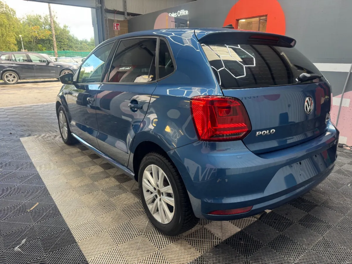 Volkswagen Polo 2018 VOLKSWAGEN POLO TSI COMFORT L - Image 5