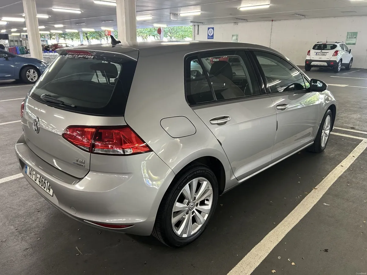 Volkswagen Golf  1.2 TSI AUTO 2014 - Image 6