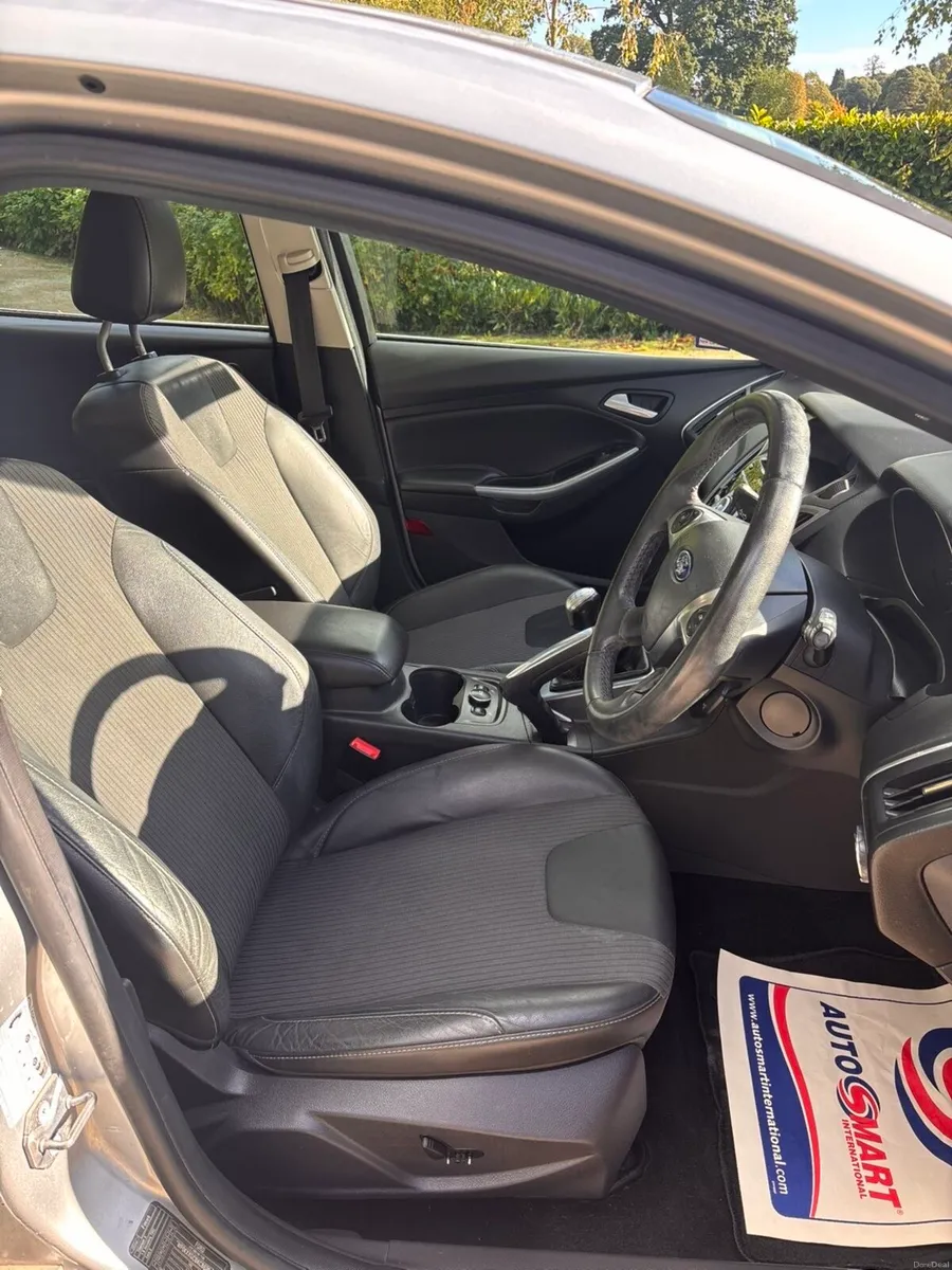 Ford Focus - Image 5