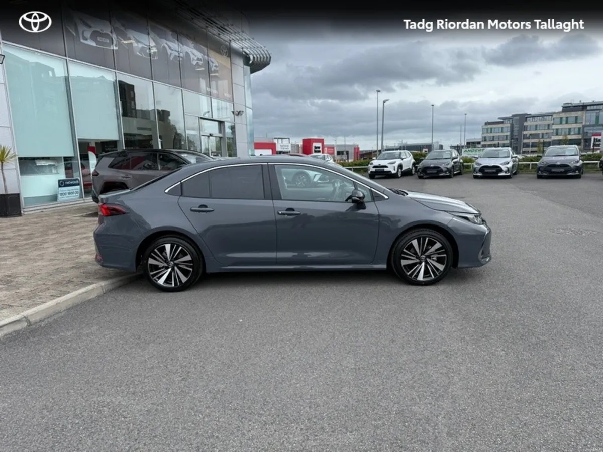 Toyota Corolla Corolla Saloon Lunasport - Image 3