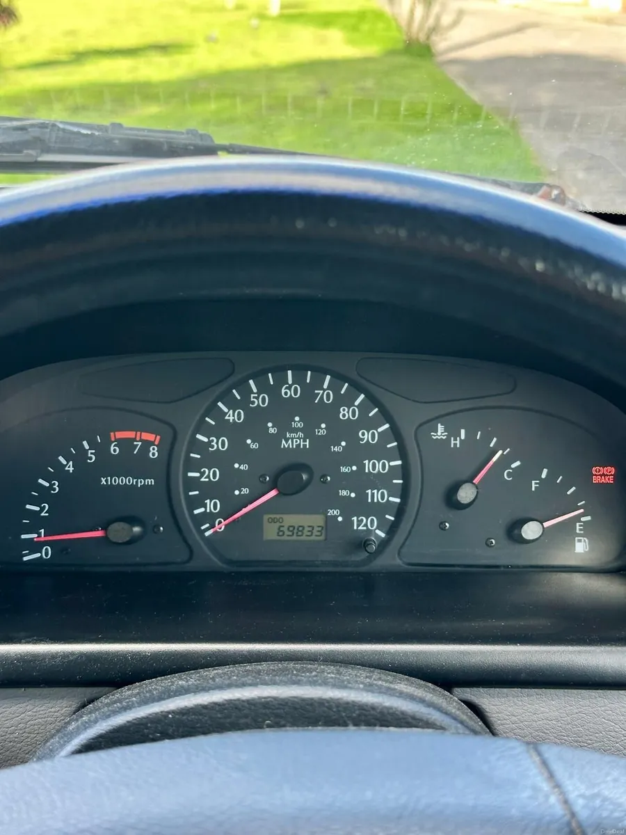 Kia Rio 2003 - Image 2