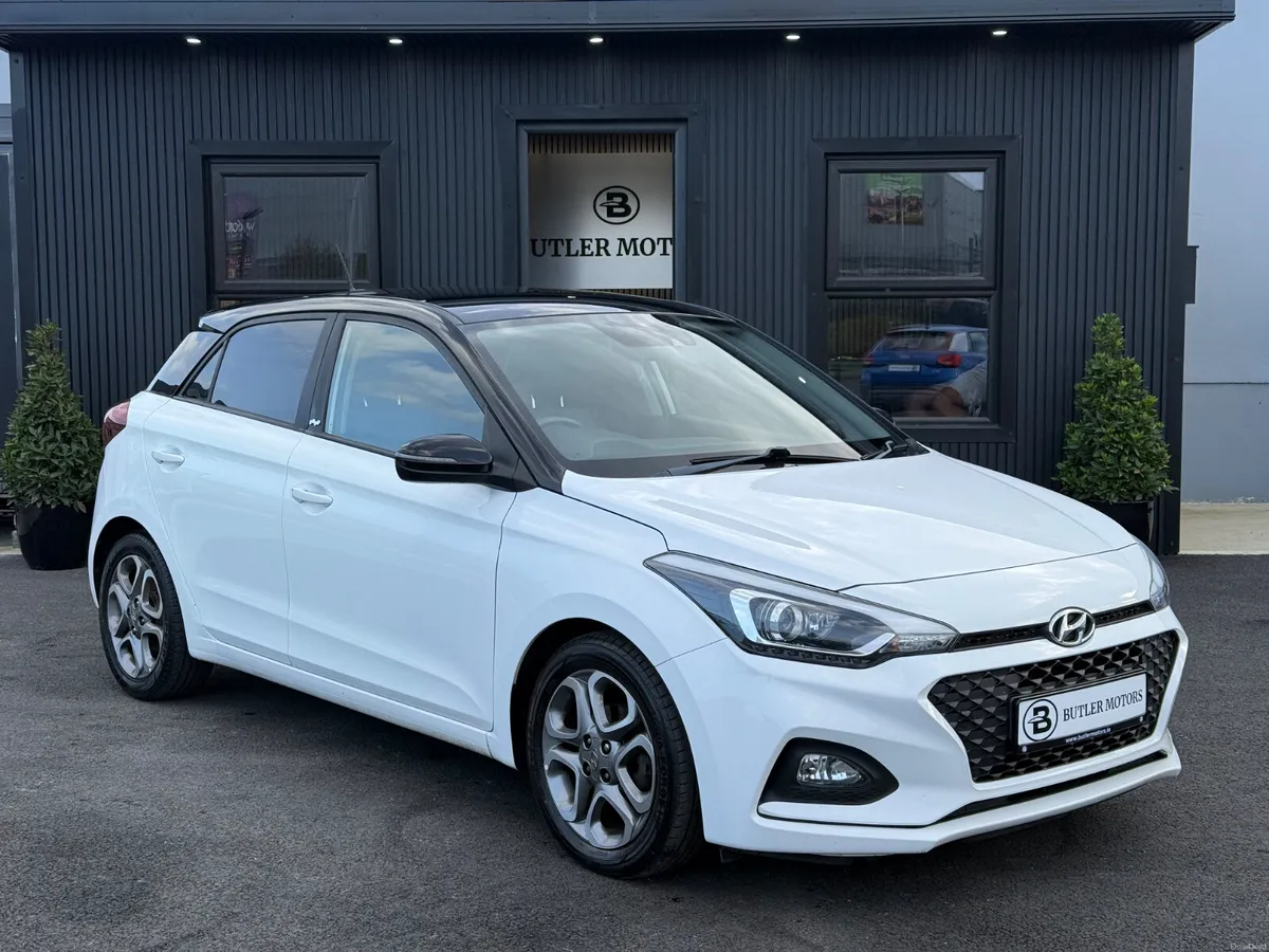 2019 Hyundai i20 1.2P Play Black Ed 5dr - Image 2