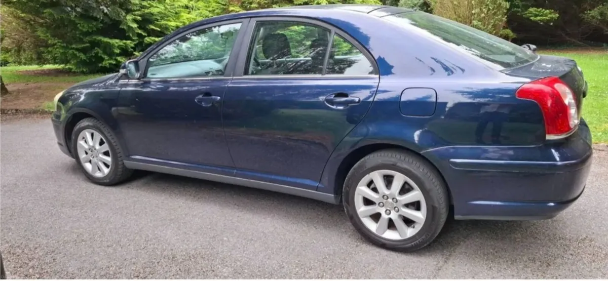 07. Toyota Avensis , Hatchback, NEW NCT 9/27 - Image 3
