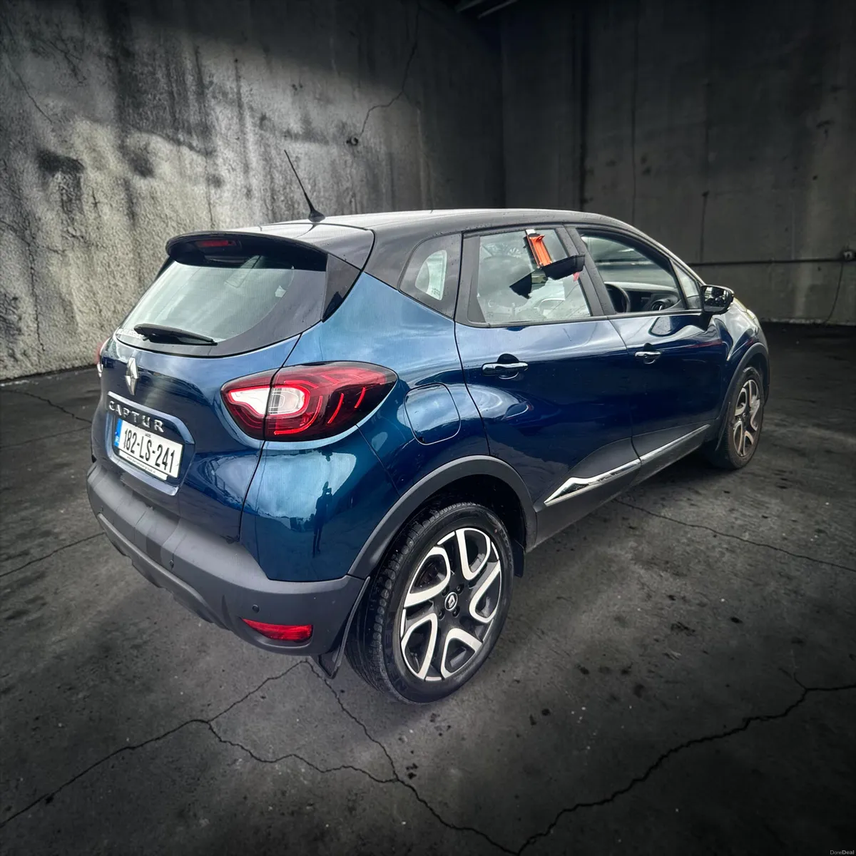 2018 Renault Captur 0.9 Petrol Tce 90 DYNAMIQ NAV - Image 4