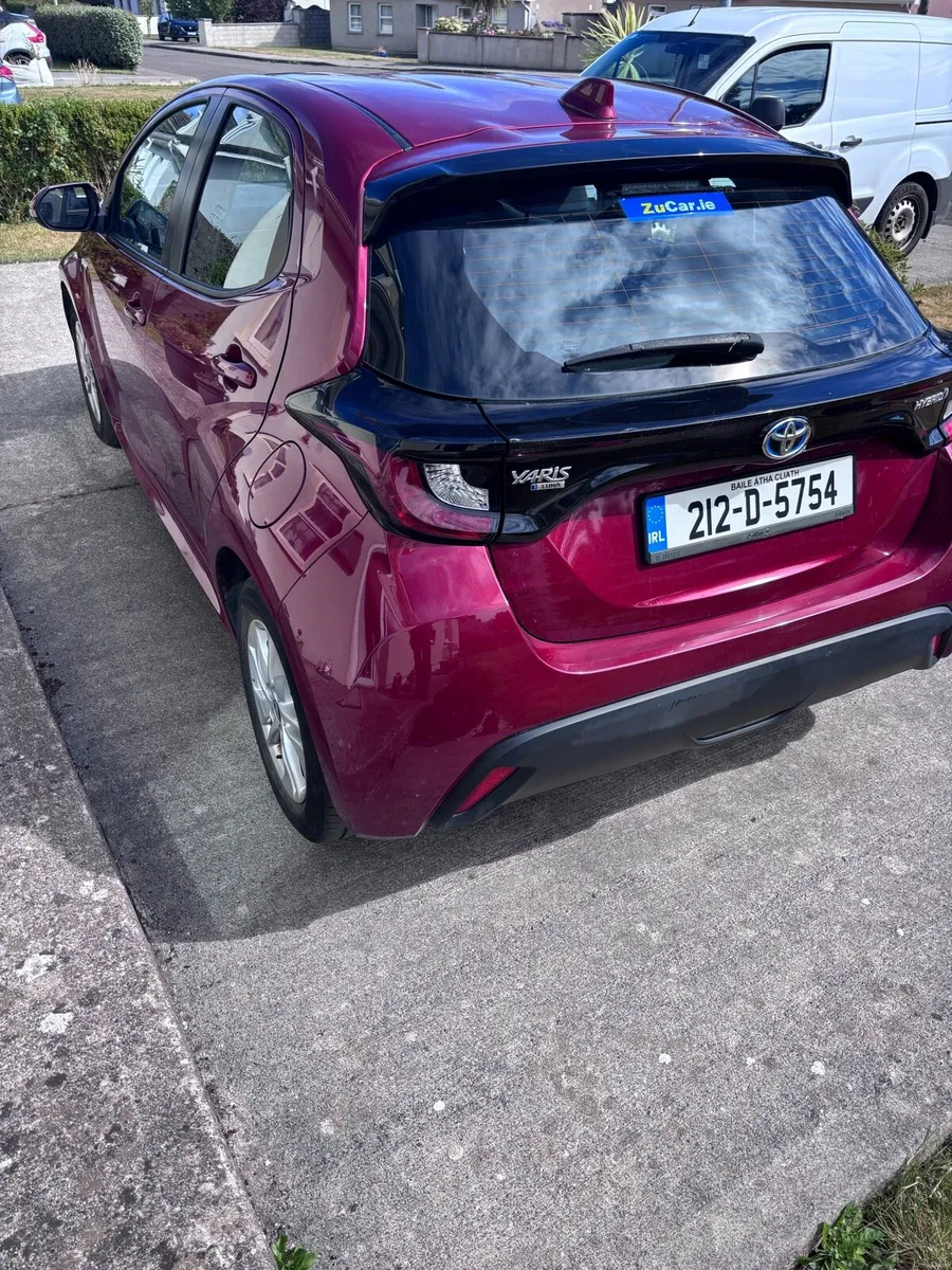 212 Toyota Yaris - Image 5
