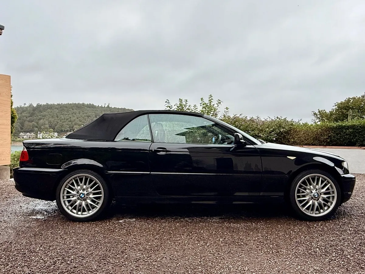 BMW 3-Series 2004 Convertible - Image 3