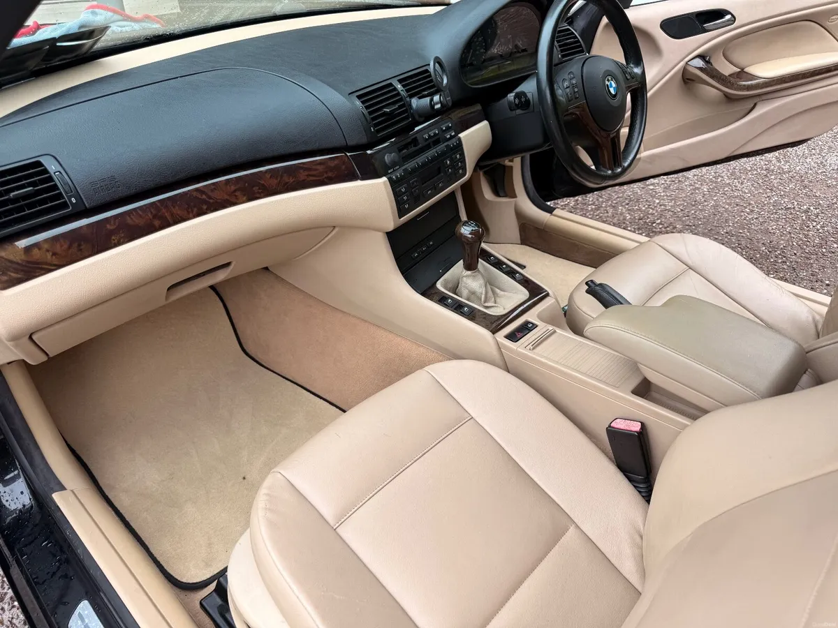 BMW 3-Series 2004 Convertible - Image 4
