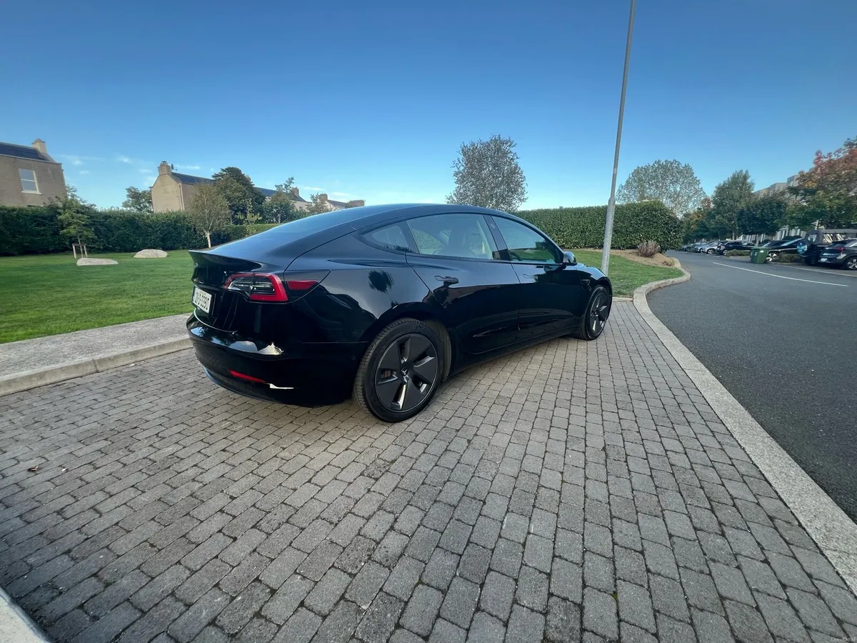 Tesla Model 3 - Full Warranty - Standard Range + - Image 4