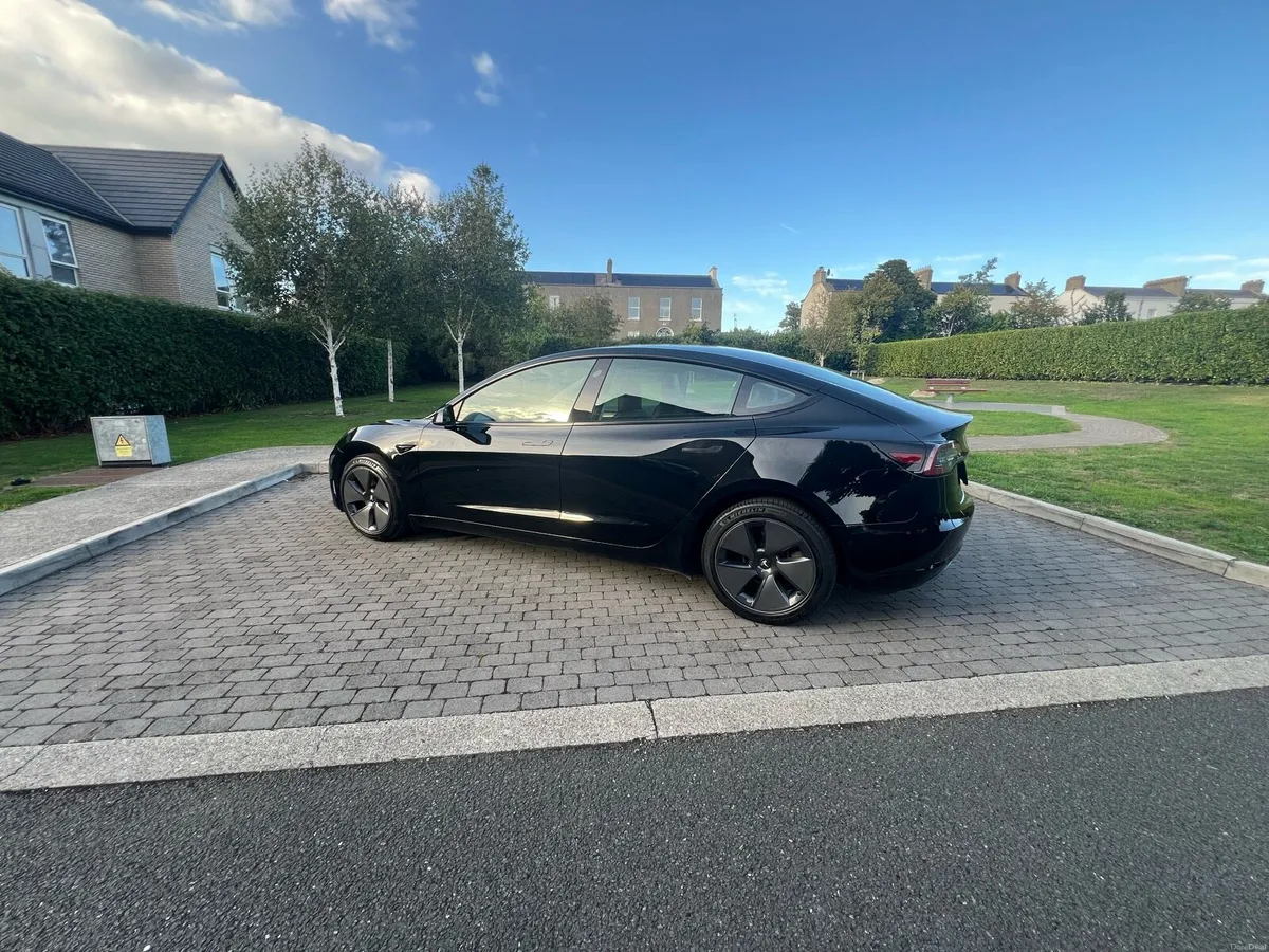 Tesla Model 3 - Full Warranty - Standard Range + - Image 6
