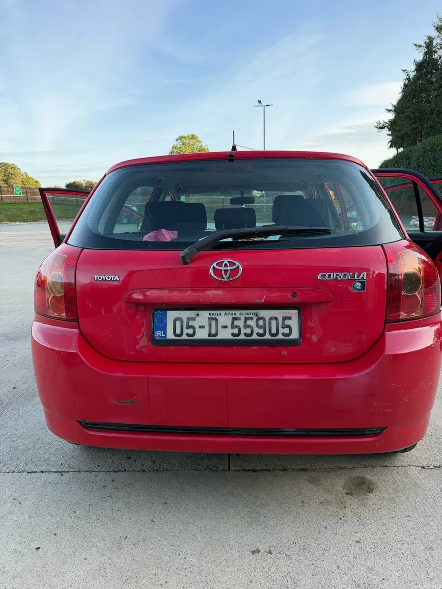 Toyota Corolla - Image 4