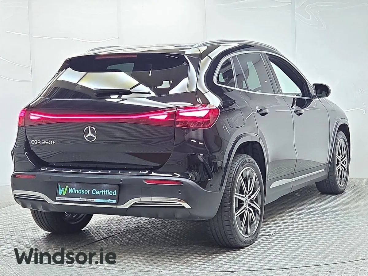 Mercedes-Benz EQA 250+ AMG Line (Facelift Model) 5 - Image 2