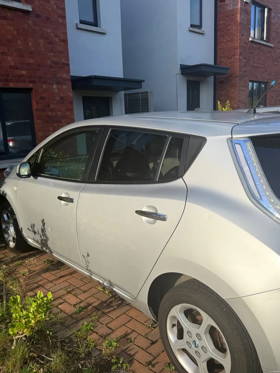 Nissan Leaf 2012 - Image 5