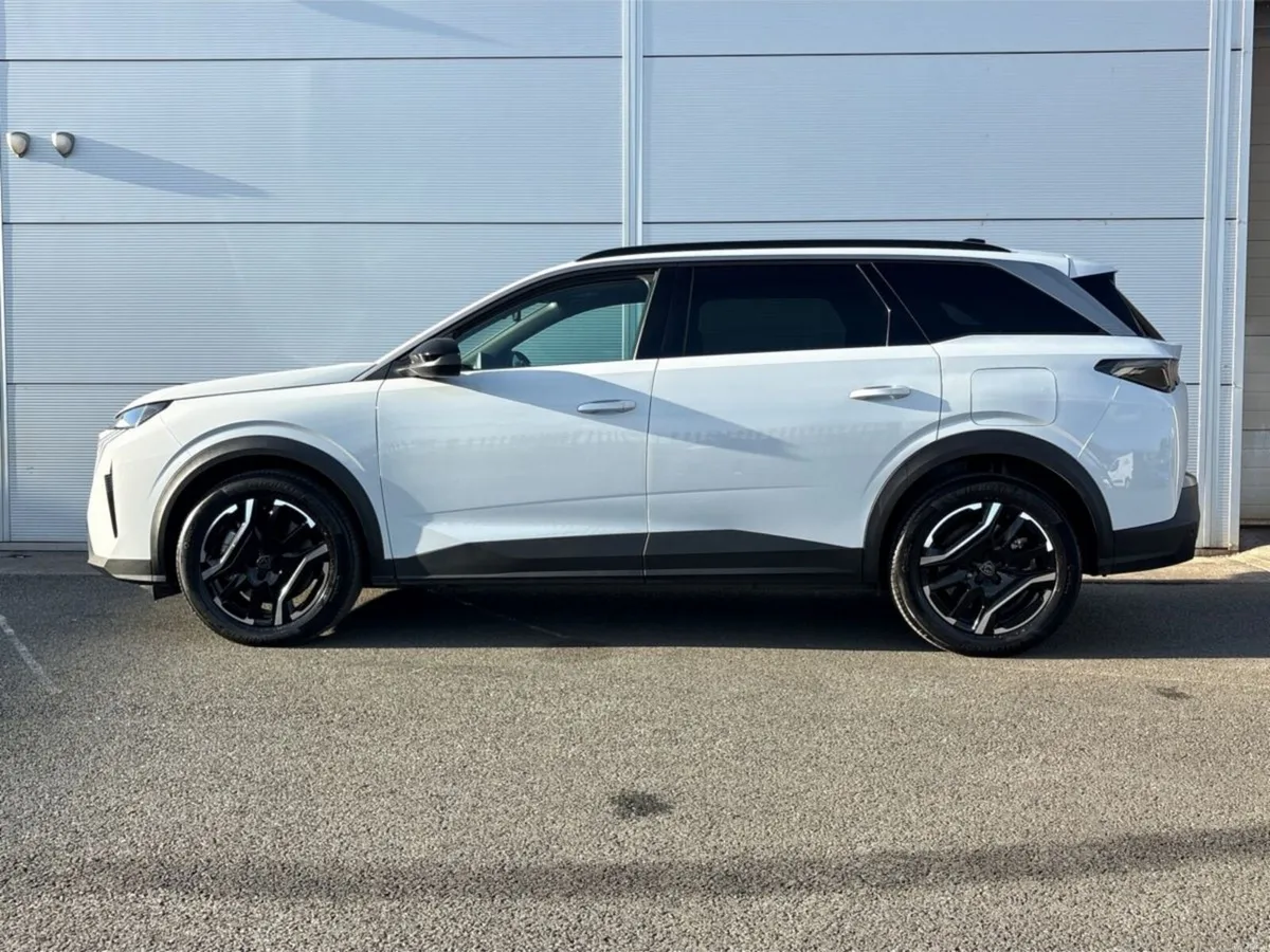 Peugeot 5008 E-5008 Allure 210 Electric EV 73kWh A - Image 5