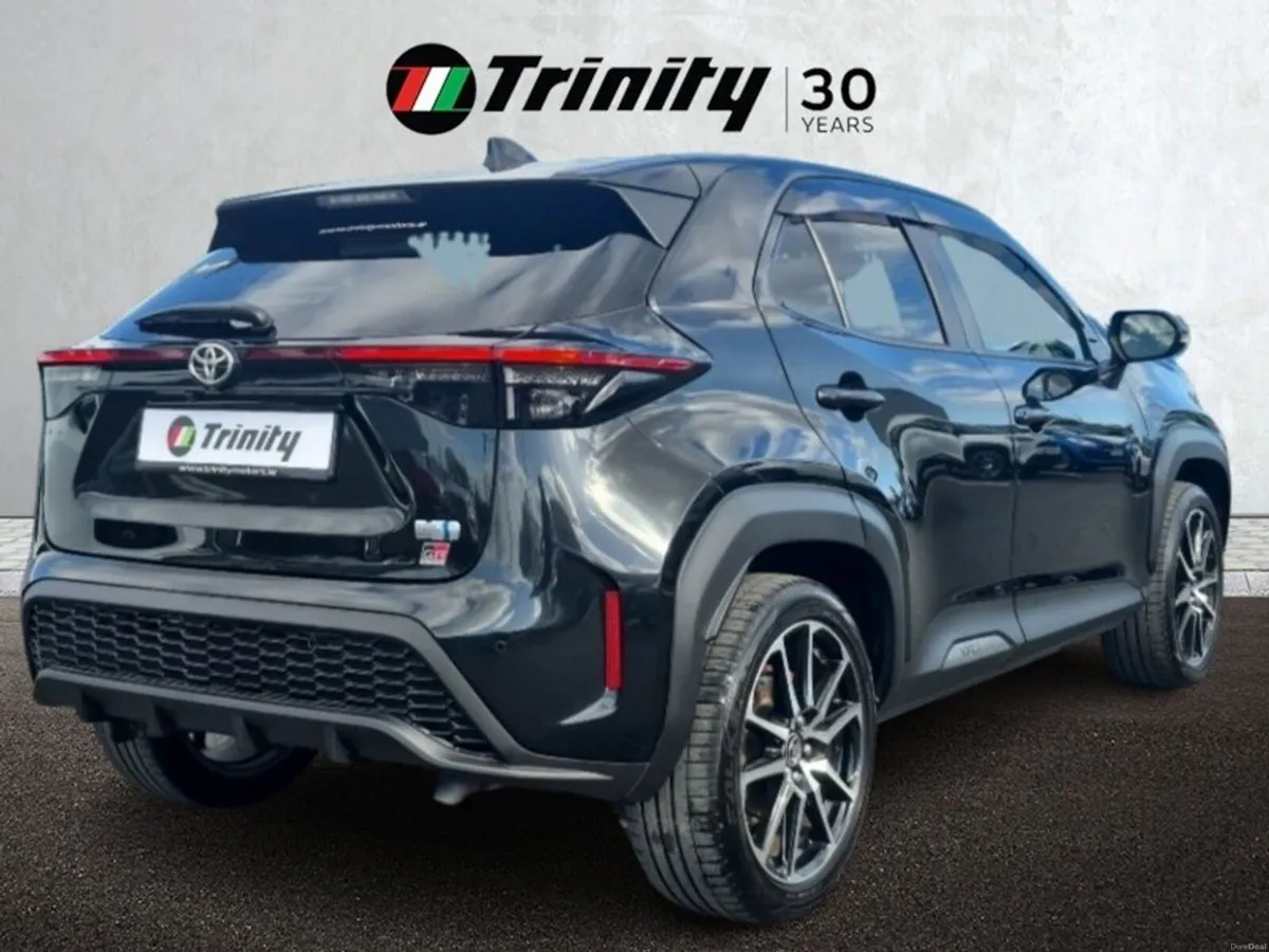 Toyota Yaris Cross ** GR SPORT ** HYBRID ** TRINIT - Image 3