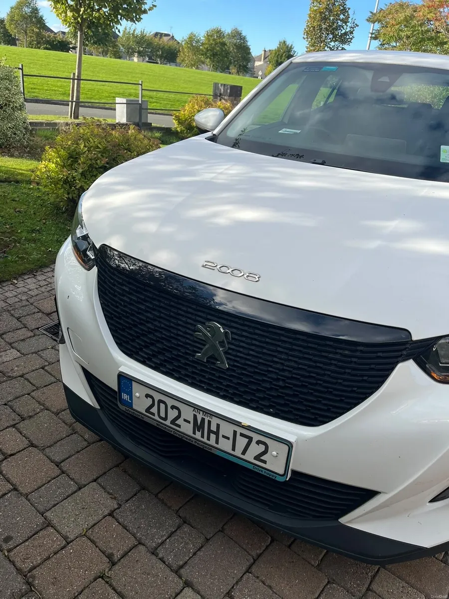 Peugeot 2008 Active 2020 Excellent Condition - Image 3