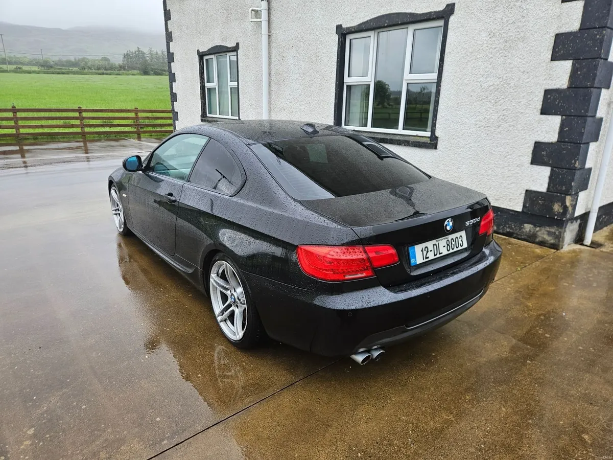BMW 3-Series 2012 - Image 5