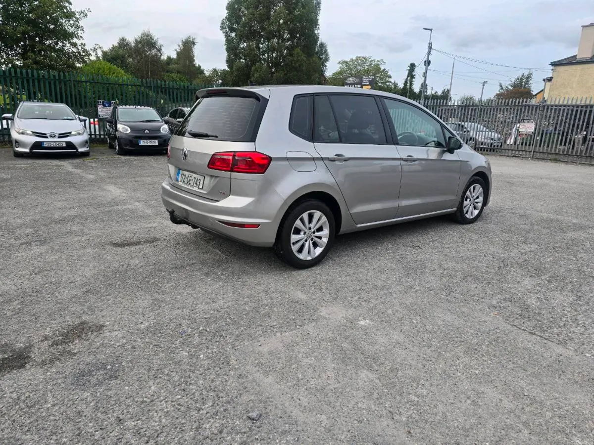 Volkswagen golf - Image 1