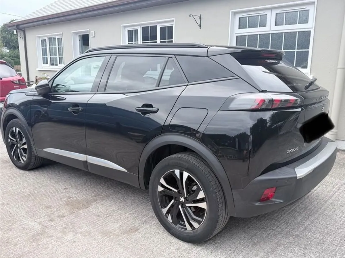 2020 Peugeot 2008 - Image 4