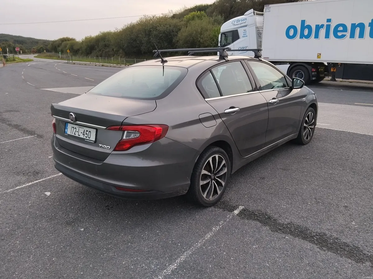 Fiat Tipo 2017 - Image 2