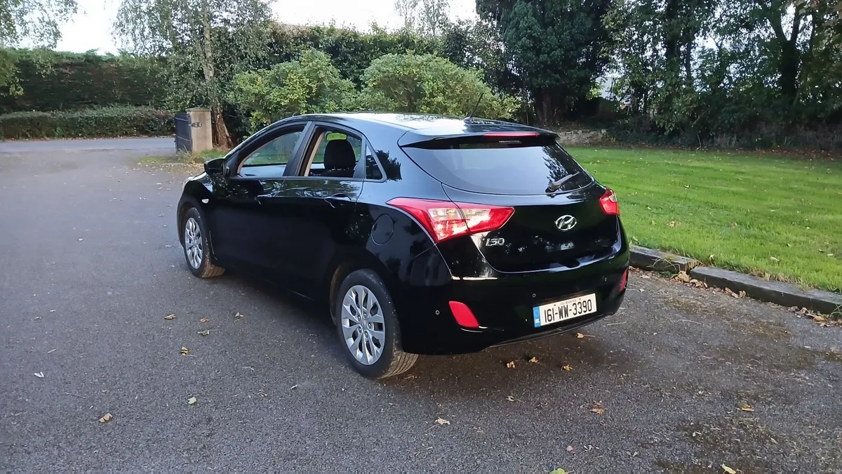 2016 Hyundai i30 Automatic NCTd - Image 4