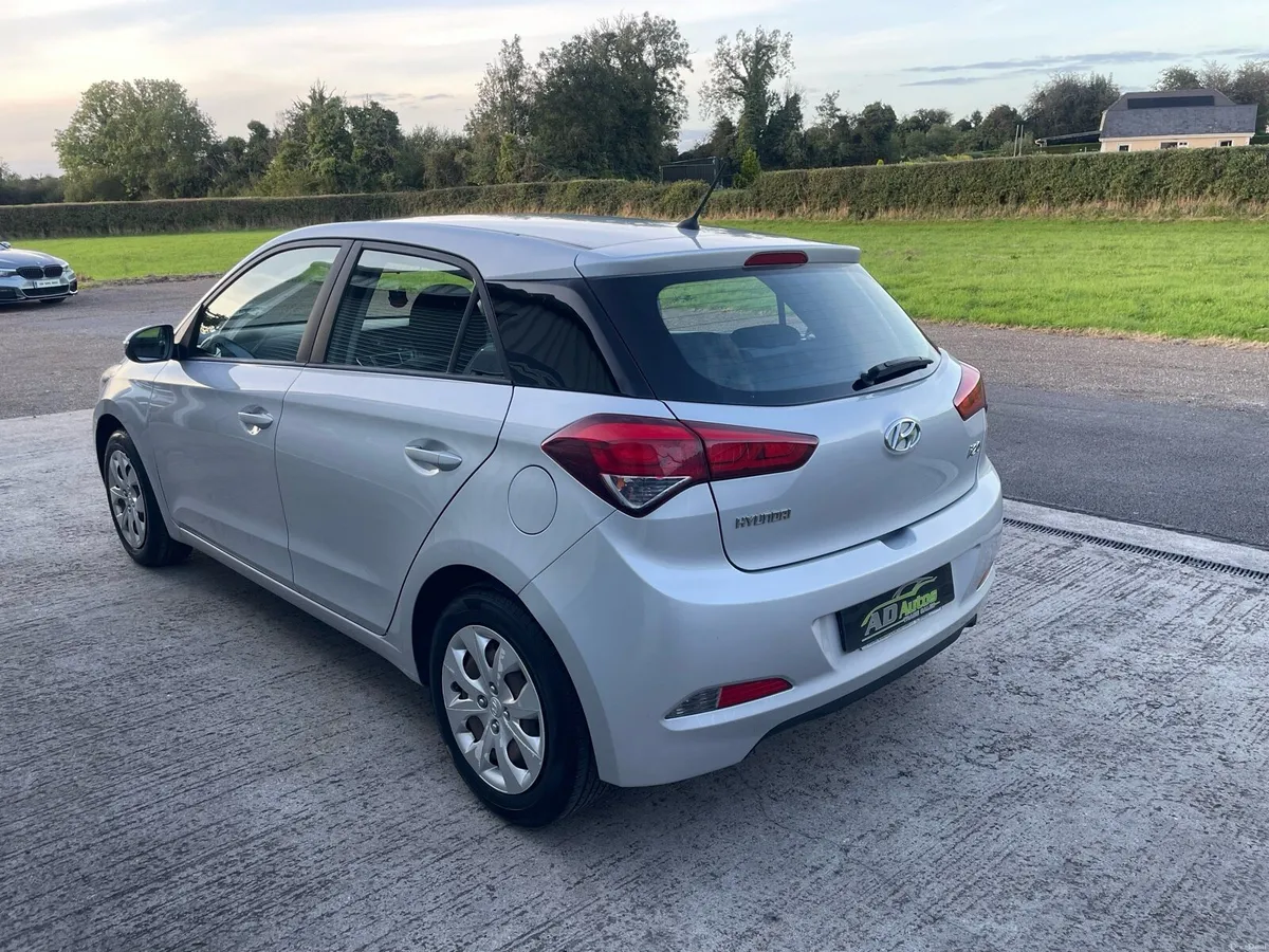 Hyundai i20 - Image 5