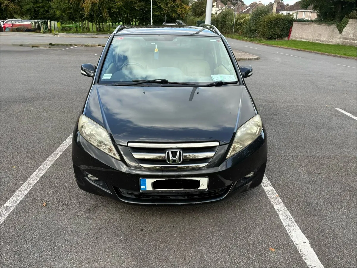 2009 Honda FRV - Image 5