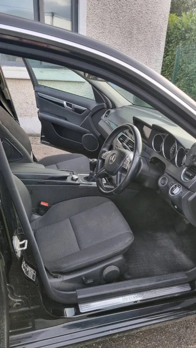 Mercedes C class - Image 3