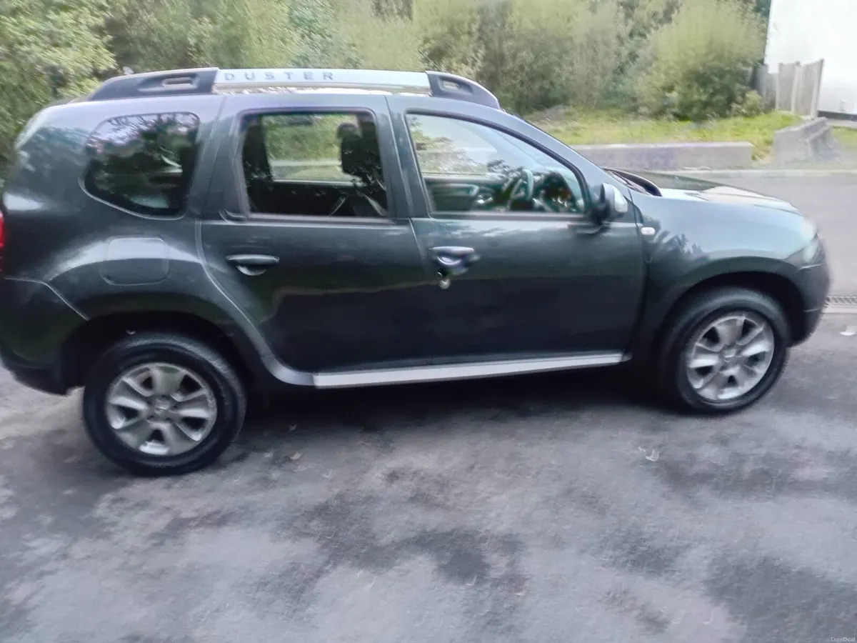 172 Dacia Duster Nct&Tax - Image 5