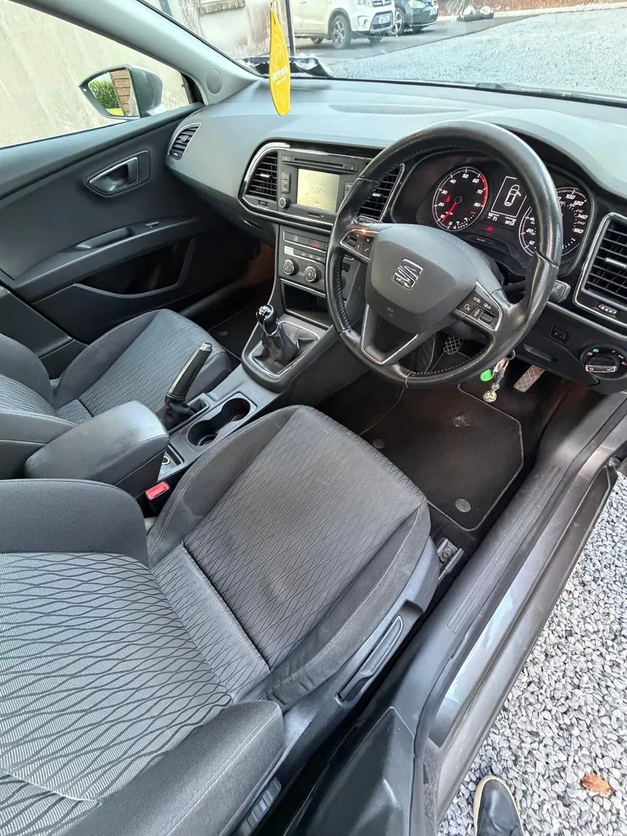 Car for Sale - Image 5