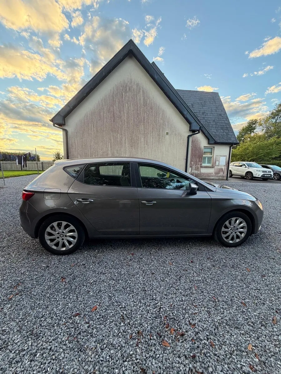 Car for Sale - Image 4