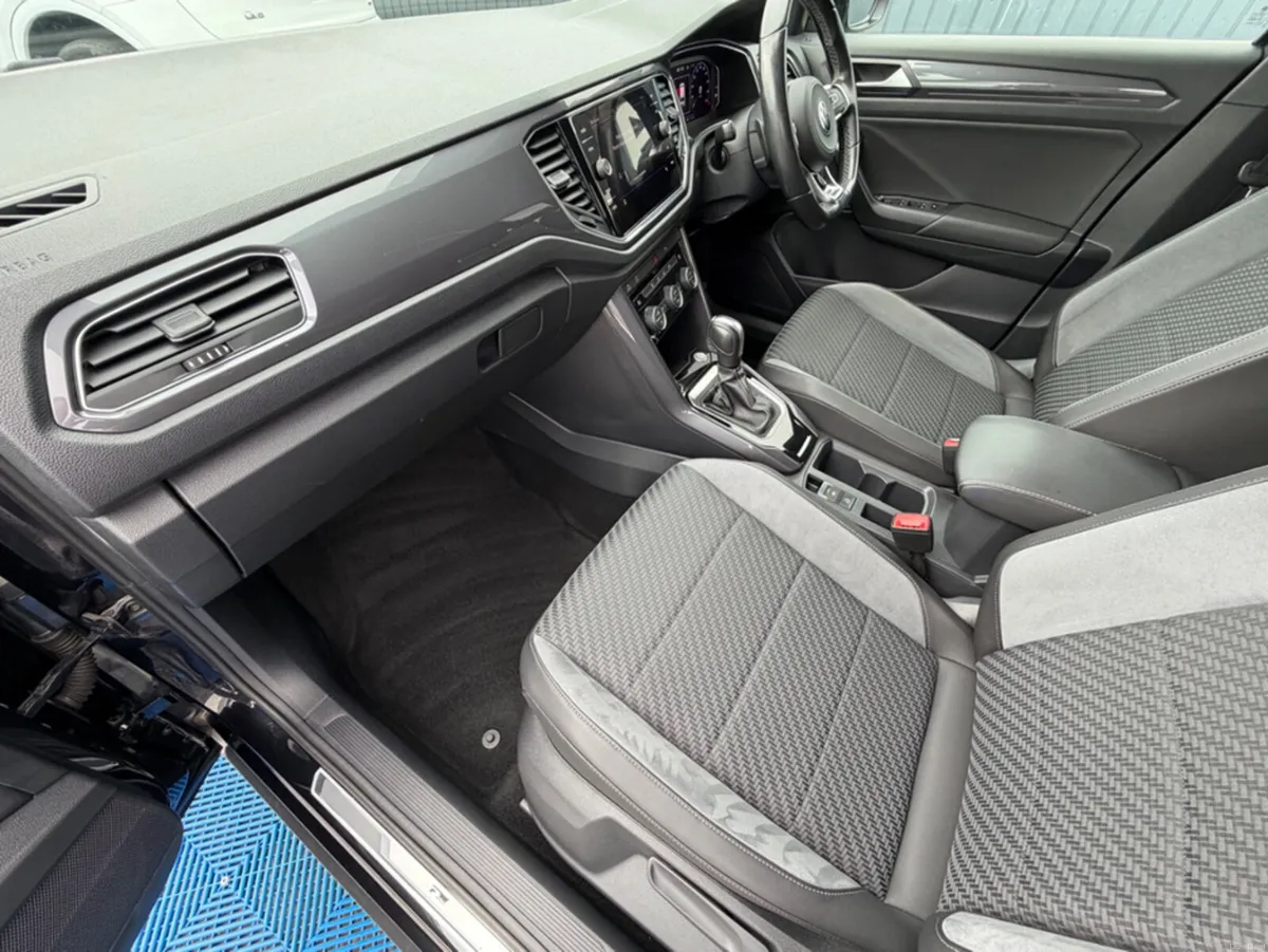 Volkswagen T-Roc R-LINE - 2.0L DIESEL - AUTO - 12M - Image 2