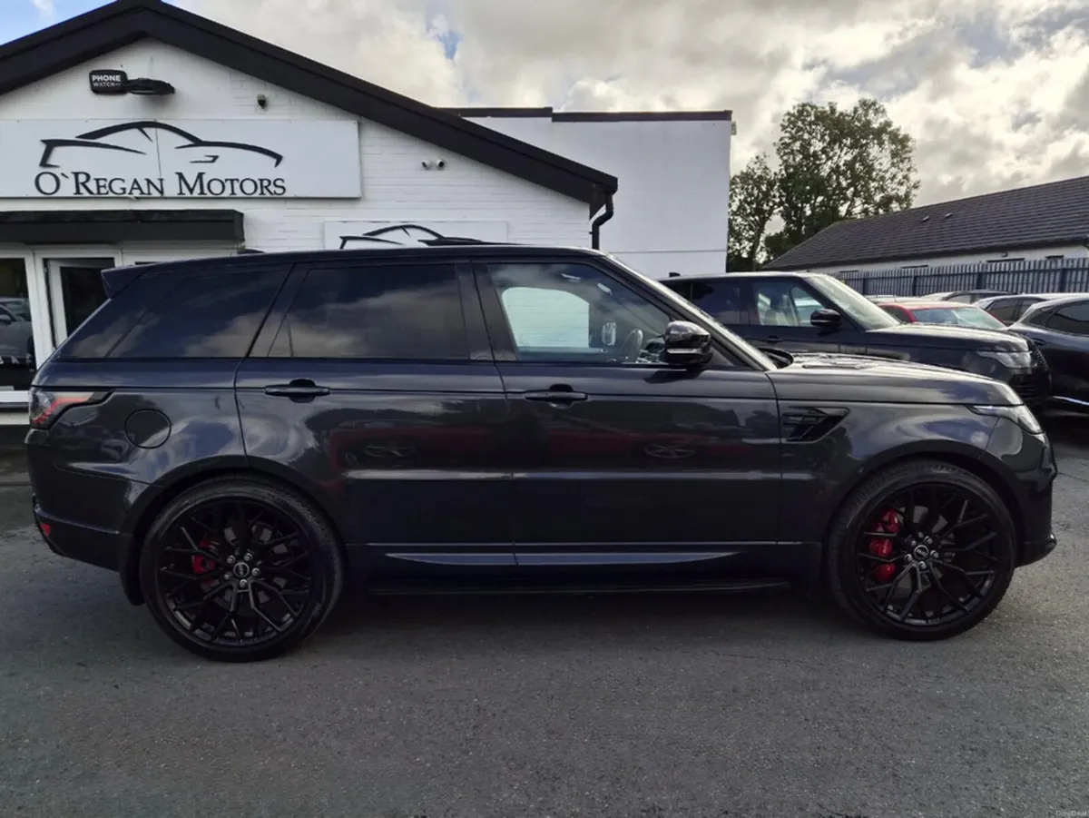 Land Rover Range Rover Sport 2.0 P400E HSE DYNAMIC - Image 2