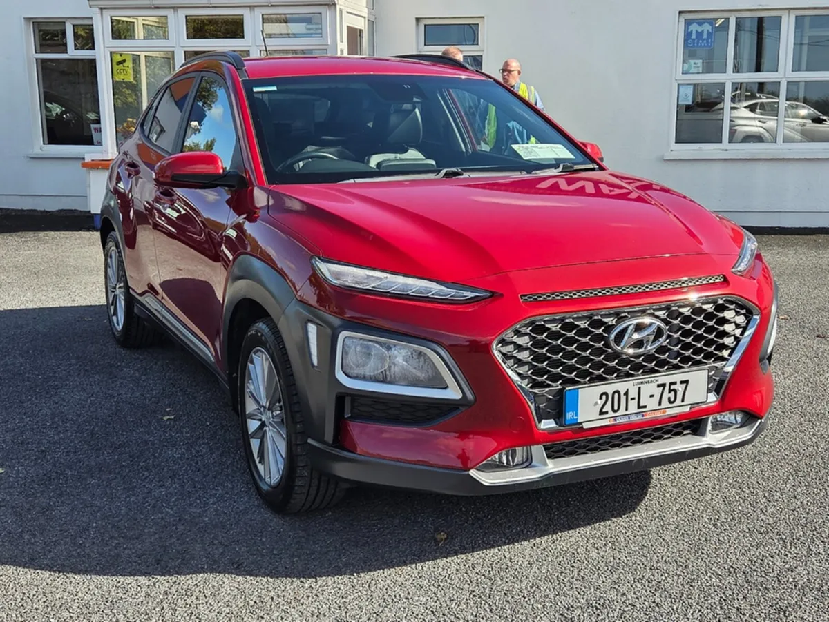 Hyundai KONA KAUAI EXCUTIVE PLUS 5DR - Image 2