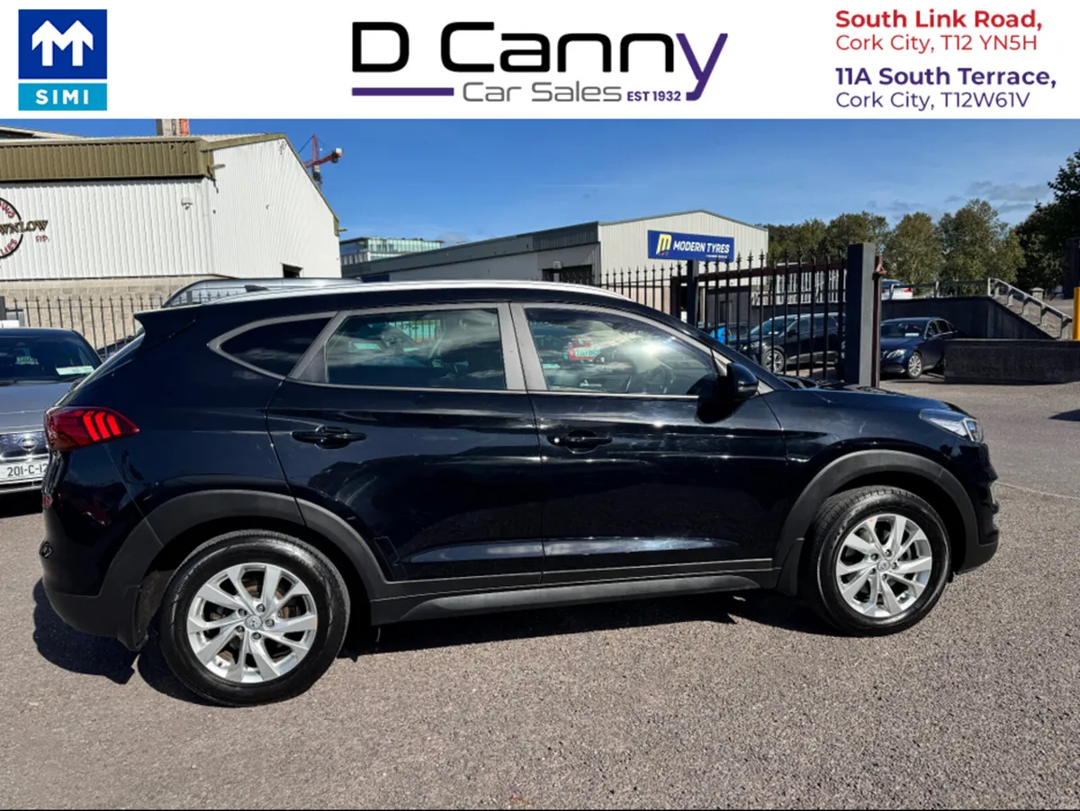 Hyundai Tucson IX35 EXECUTIVE 5DR - Image 3