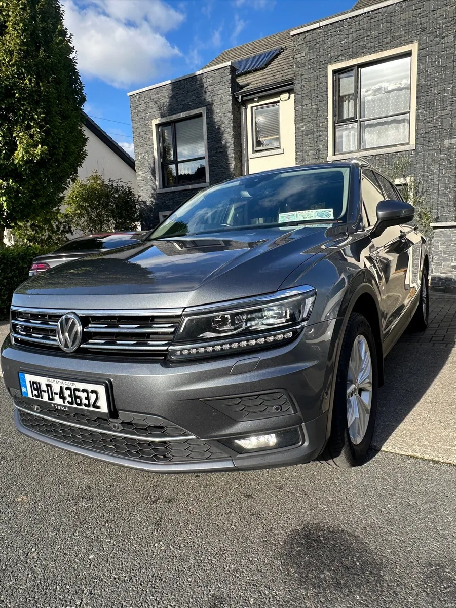 VOLKSWAGEN TIGUAN ALLSPACE - Image 5
