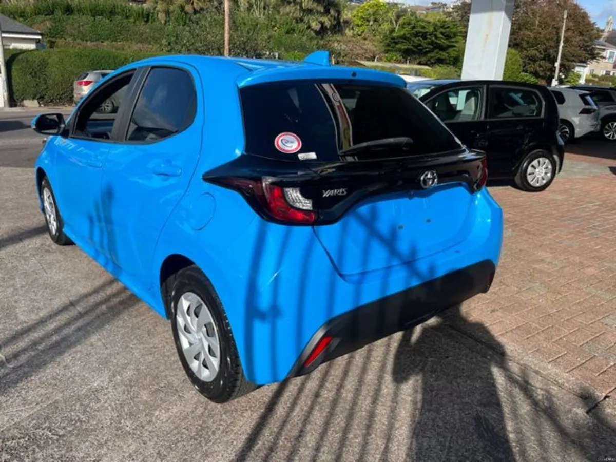 Toyota Yaris Automatic - Image 4