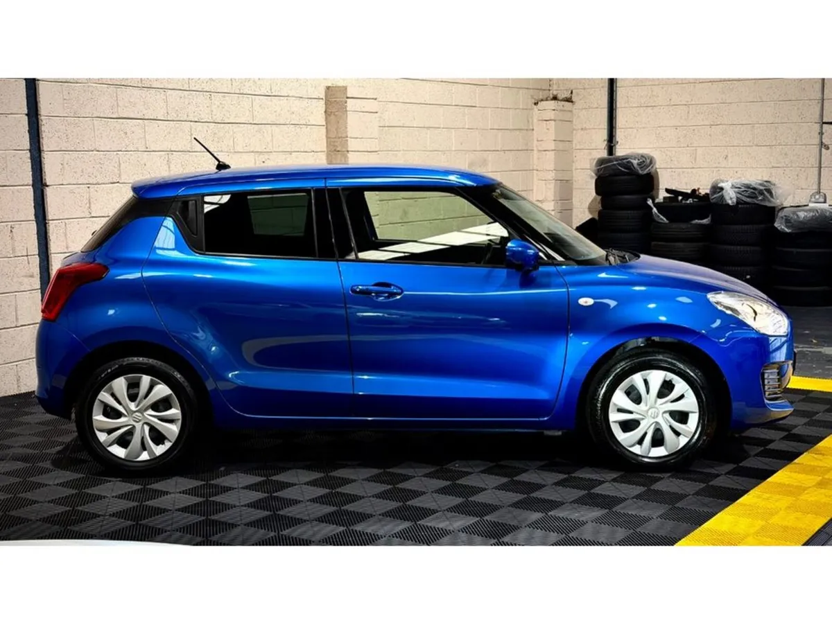 Suzuki Swift XG - Image 4